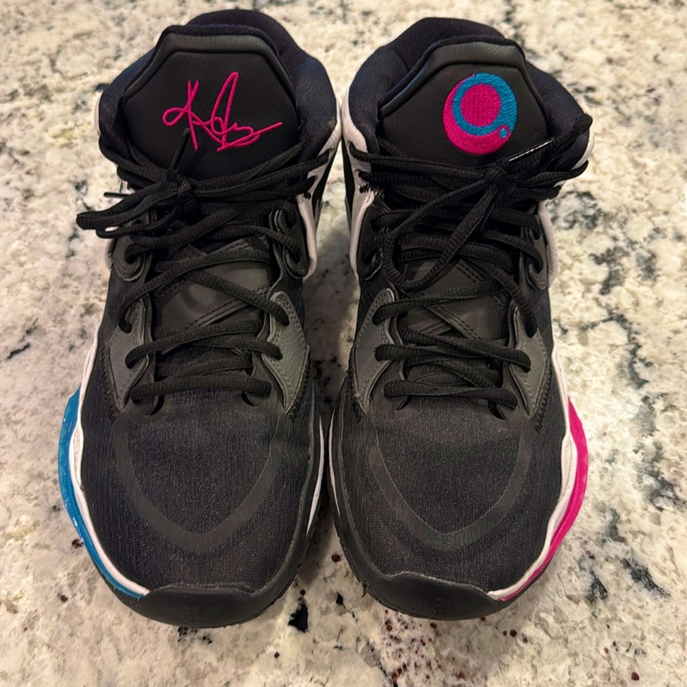 Nike Mens Kyrie Infinity Basketball Shoes CZ0204 003